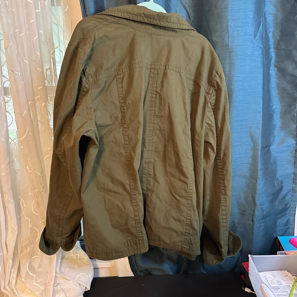 Liz & Me Olive Green Women's Utility Jacket. With fold up sleeves. P2P 30” 3-4X - Picture 6 of 8